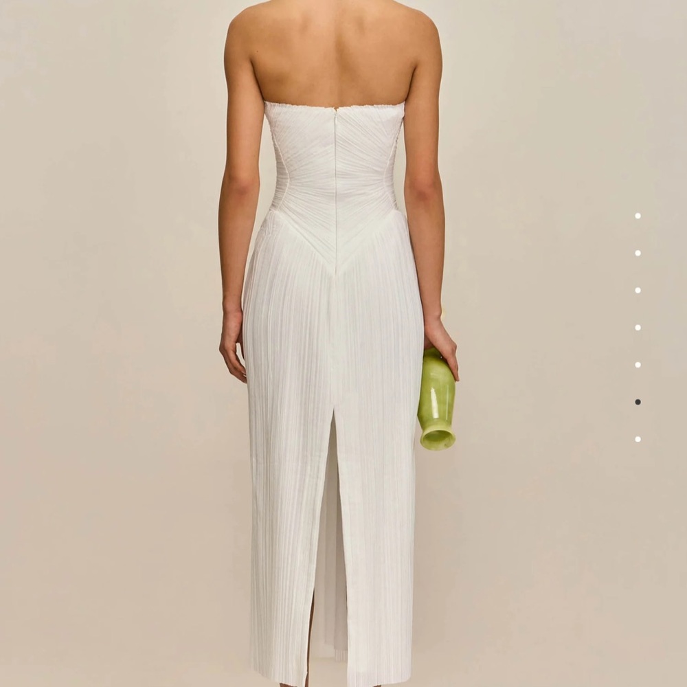 Cult Gaia Ashika Gown - Picture 5 of 15
